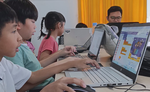 SPRUNKI RAMADHAN NGABUBURIT